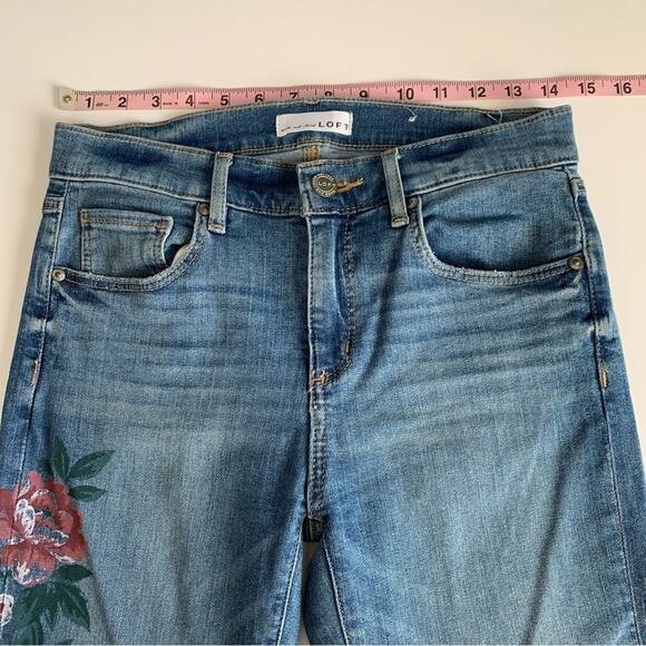 Loft Painted Floral Modern Skinny Frayed Hemline Jeans Size 2 / 26 - Picture 5 of 11